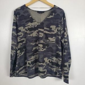 Sanctuary NWT fleece v neck pullover sweater camo print 1x